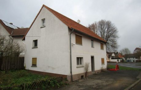 Grüsselbach - Abbruchhaus vor Beginn der Arbeiten